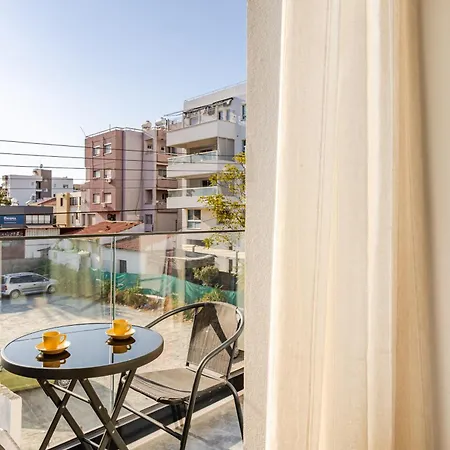 Yamas Urban Living Platinum Key Apartment