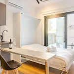 Yamas Urban Living Platinum Key Лимасол
