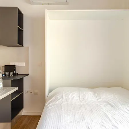 Yamas Urban Living Platinum Key 3* Limassol
