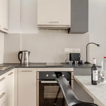 Yamas Urban Living Platinum Key