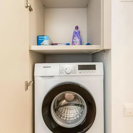 Yamas Urban Living Platinum Key Aparthotel