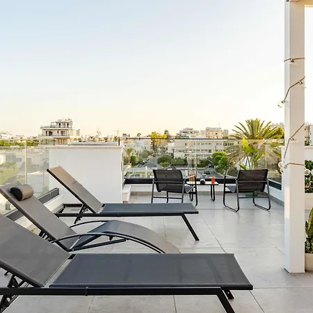 Yamas Urban Living Platinum Key Aparthotel Limassol