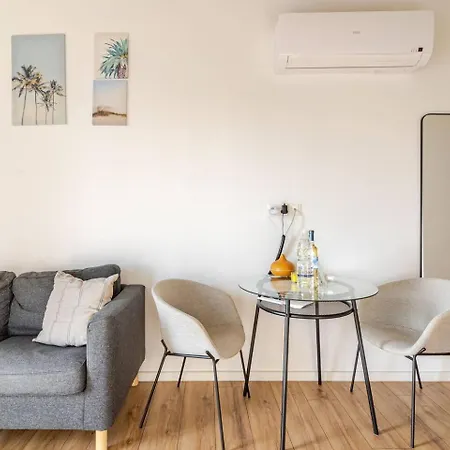 Aparthotel Yamas Urban Living Platinum Key Limassol