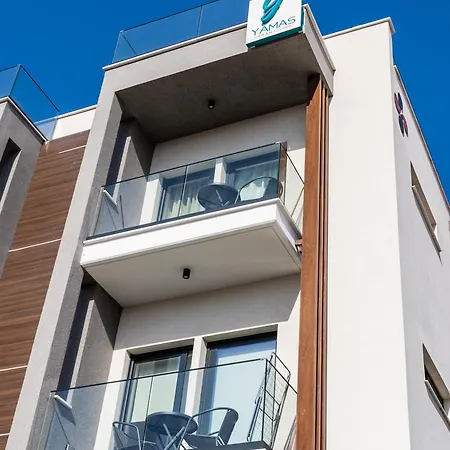 Yamas Urban Living Platinum Key アパートホテル リマソール