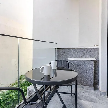 Yamas Urban Living Platinum Key 3* Limassol