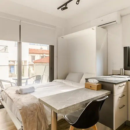 Aparthotel Yamas Urban Living Platinum Key Limassol