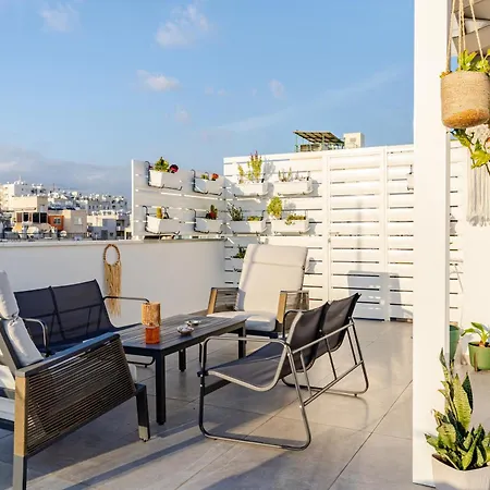Yamas Urban Living Platinum Key Limassol