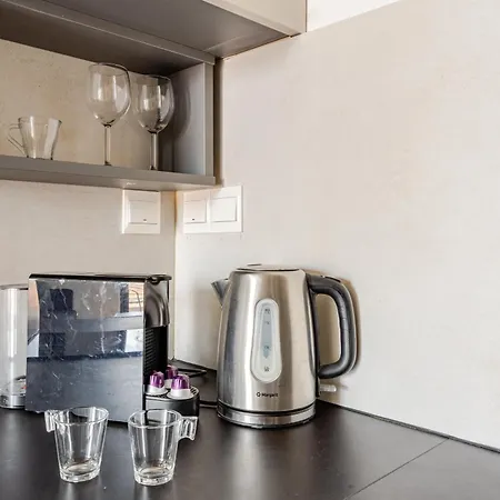 Aparthotel Yamas Urban Living Platinum Key Limassol