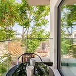 Yamas Urban Living Platinum Key Aparthotel 3*