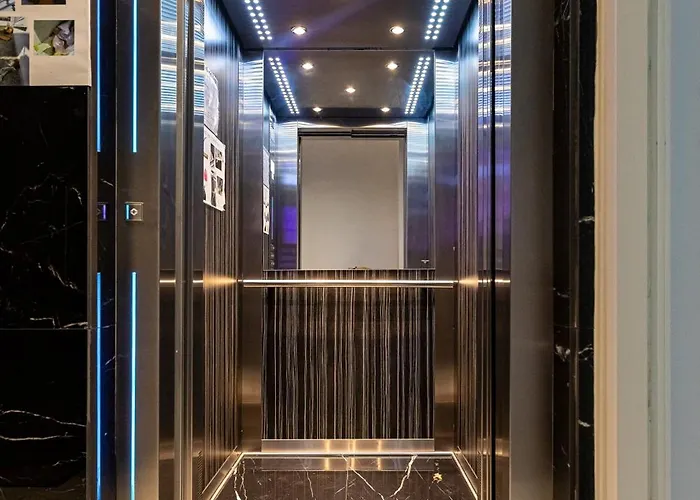 Yamas Urban Living Platinum Key *