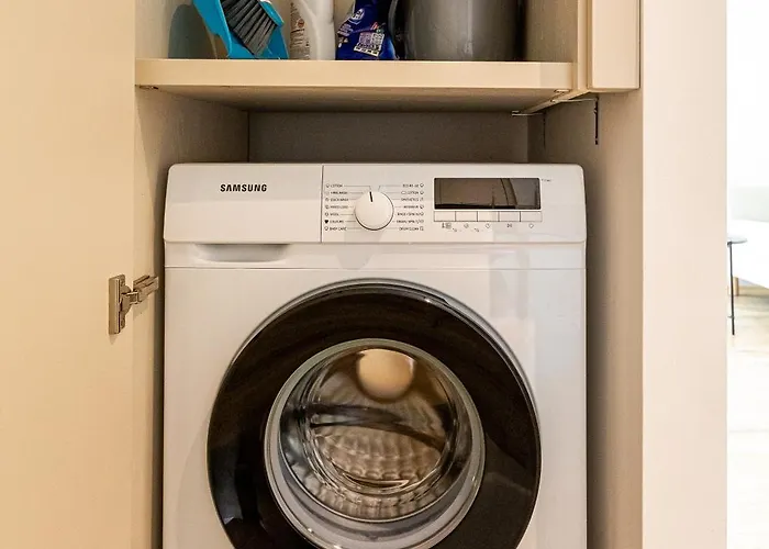 Yamas Urban Living Platinum Key * Limasol