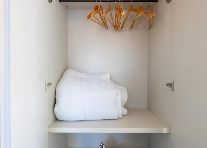 Yamas Urban Living Platinum Key