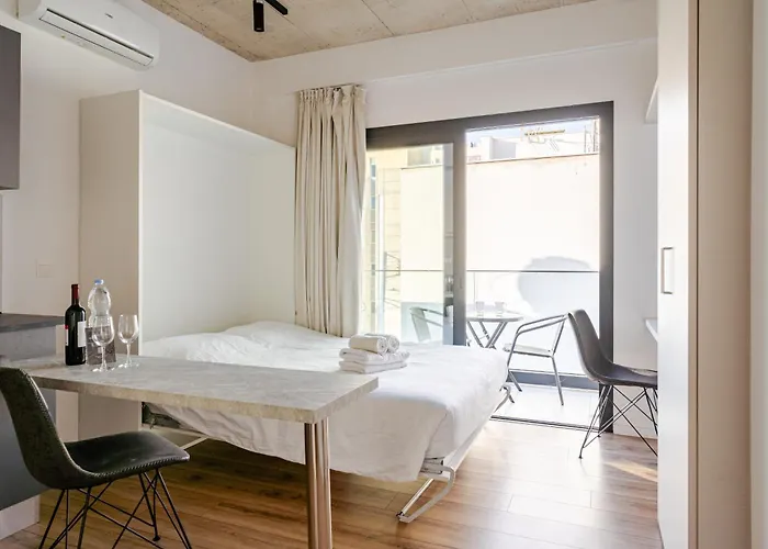 Yamas Urban Living Platinum Key